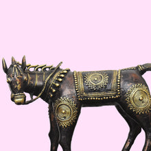 Load image into Gallery viewer, Horse Dhokra Art | Tribal Handicraft | Home decor | Bastar Art | BA043