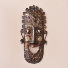 Load image into Gallery viewer, Bastar Art | Mask | Tribal Handicraft | Home decor | BW002