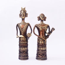 Load image into Gallery viewer, Tribal Family |Bastar Art | Tribal Handicraft | Home decor | BT007