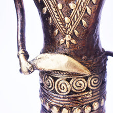 Load image into Gallery viewer, Tribal Family |Bastar Art | Tribal Handicraft | Home decor | BT007