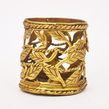 Load image into Gallery viewer, Bastar Art | Brass Pen Stand | Tribal Handicraft | Home decor | BU002