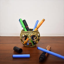 Load image into Gallery viewer, Bastar Art | Pen Stand | Tribal Handicraft | Home decor | BU004
