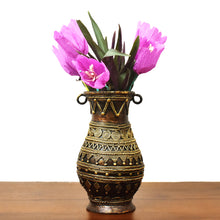 Load image into Gallery viewer, Bastar Art | Beautiful Brass Vase | Tribal Handicraft | Home decor | BU006
